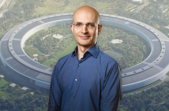 Who is Sabih Khan? Apple Chief Operating Officer